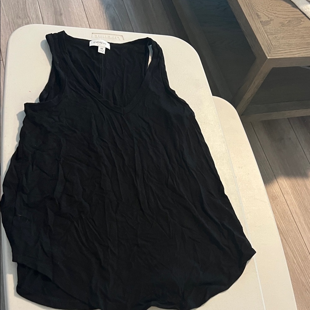 Evereve Black V-Neck Tank Top